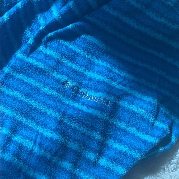Columbia Electric Blue Striped Fleece – Size L | Mountain Ready | Quarter-Zip | - Picture 8 of 8